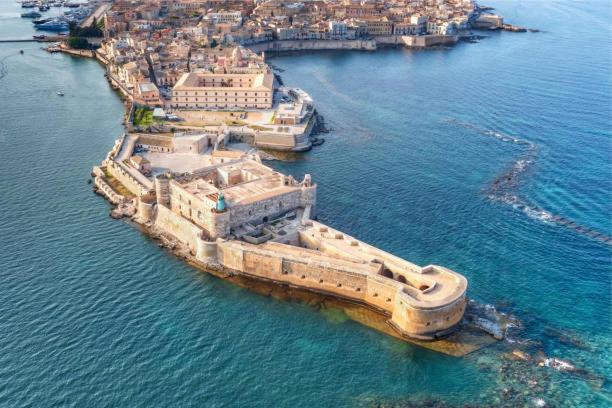 La Casetta Di Diana Ortigia Syrakusa Exteriör bild
